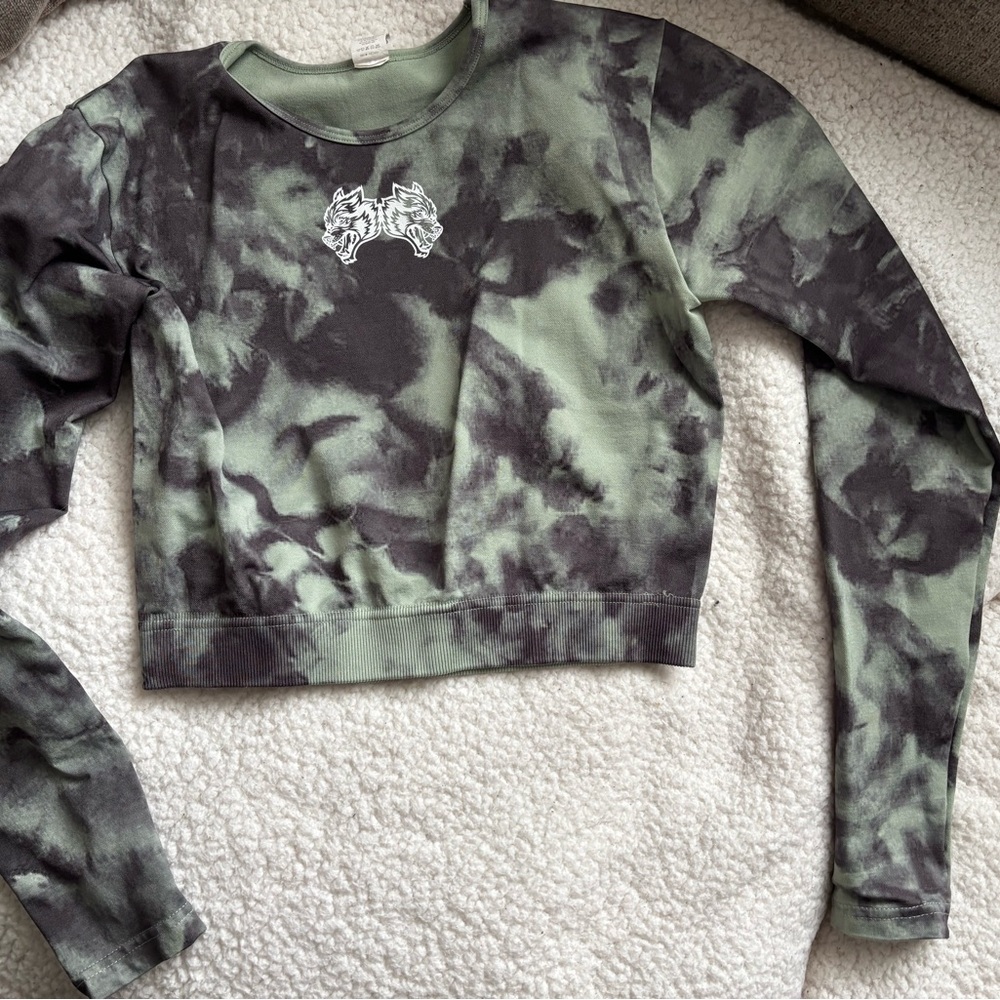 Darc sport Green and Black Tie-Dye Long Sleeve Crop Top